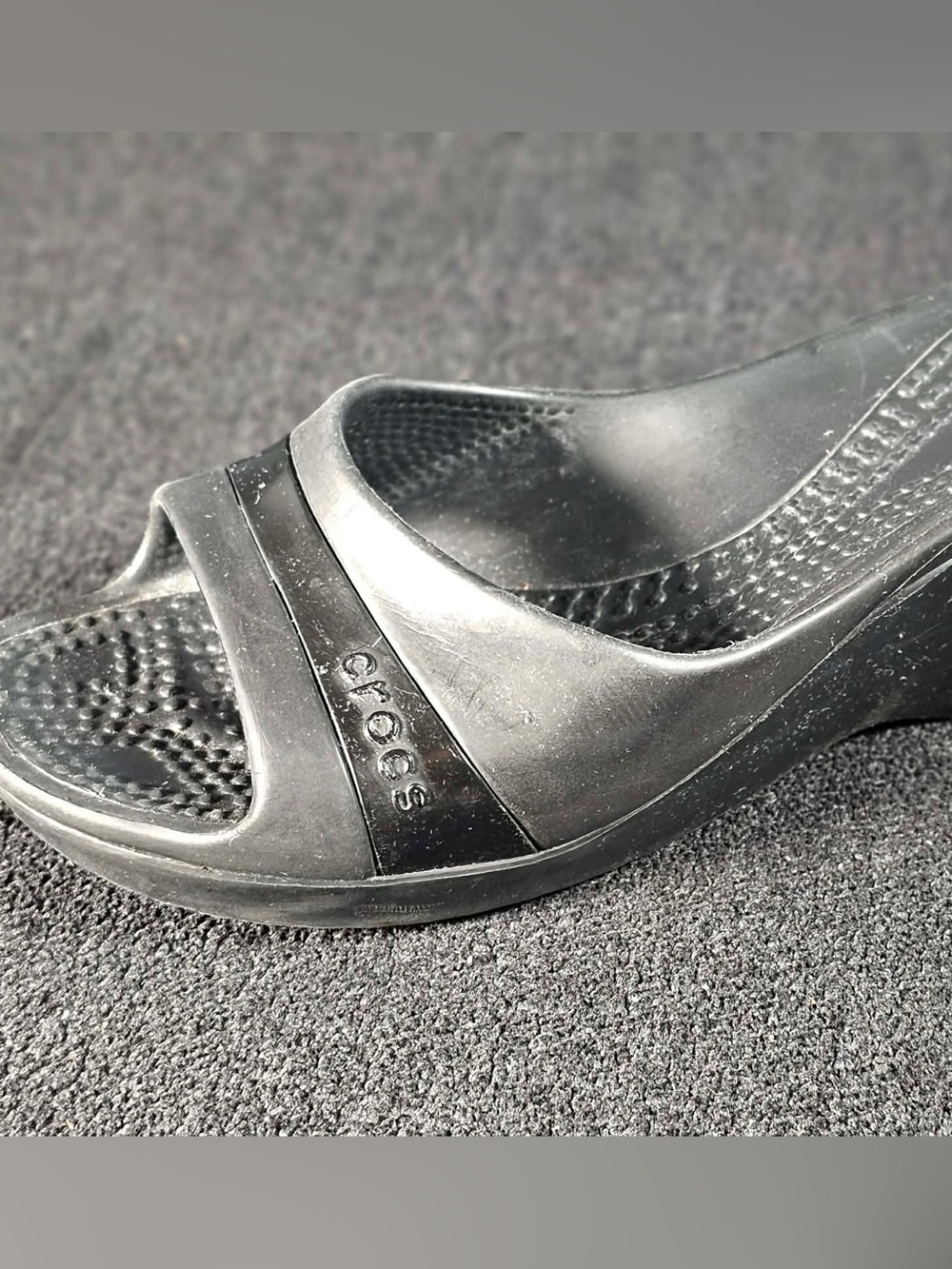 NWOT Crocs Women's Black Slide Sandals
